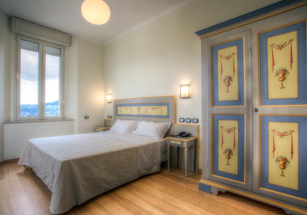 Hotel Il Duca Del Montefeltro Pennabilli Δωμάτιο φωτογραφία